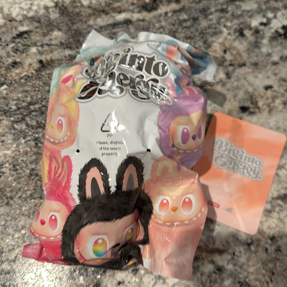 NEW Pop Mart Big Into Energy Labubu Vinyl Plush Pendant Blind Box  happiness - Picture 3 of 11